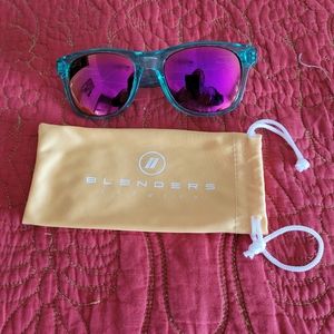 Ladies Blenders sunglasses